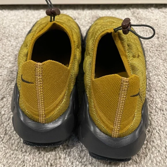 SOLD❗️Nike flyknit haven moss color shoes - Picture 6 of 8